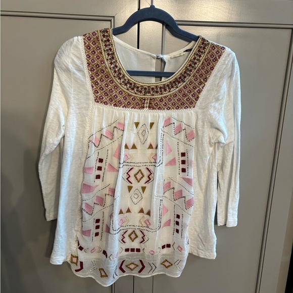 akemi & kin Tops - Anthropologie Akemi + Kin 3/4 Sleeve blouse sz med